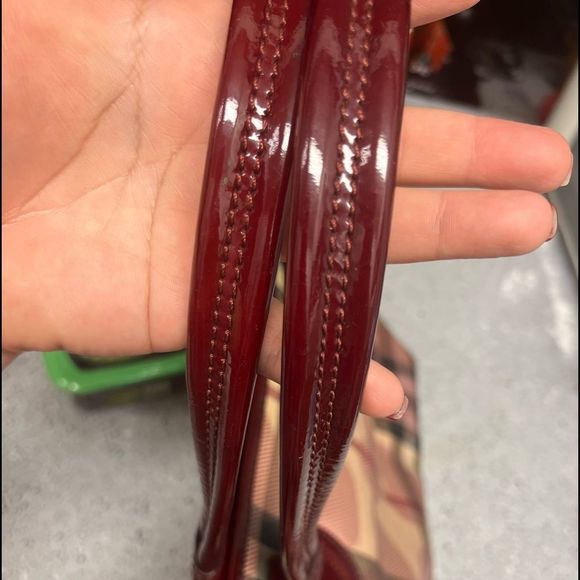 Burberry supernova hearts print tote - Picture 16 of 16